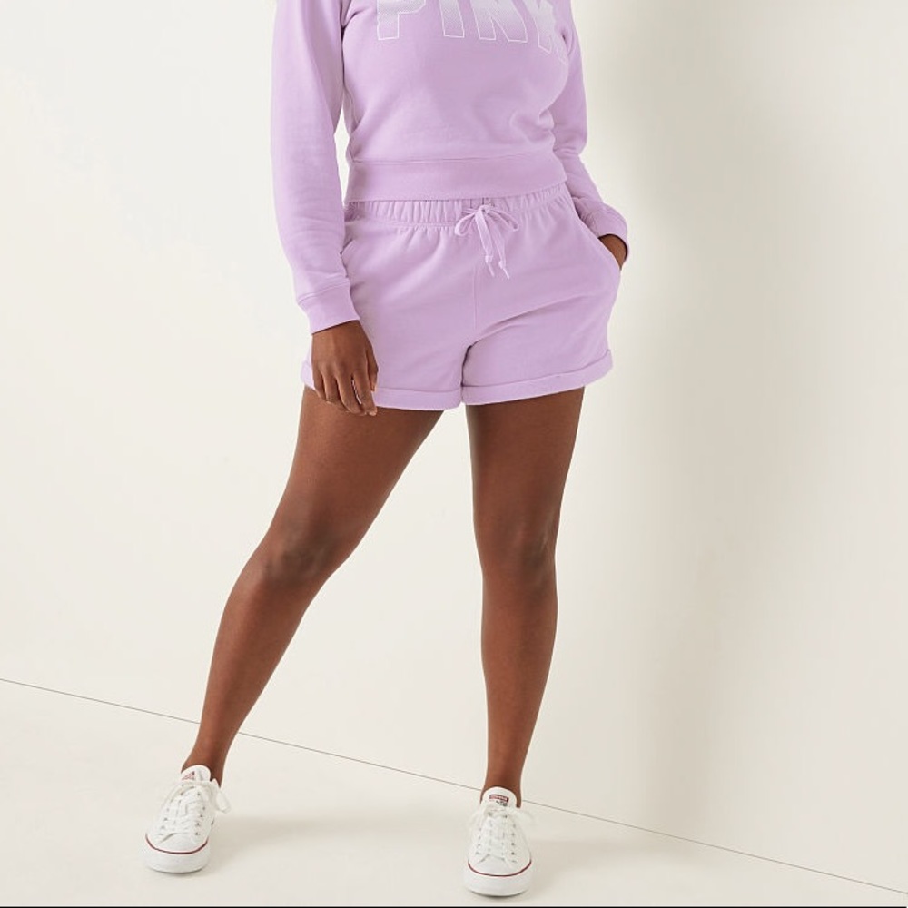 💗VS PINK PURPLE WHITE OMBRE LOGO BOYFRIEND SHORTS - Picture 5 of 8